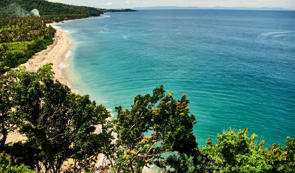 Destinasi Wisata Pantai Pasir Putih Klui Lombok Utara